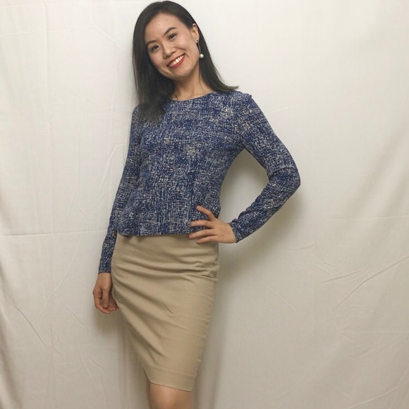 Banana Republic Tops - Banana Republic Patterned Long Sleeved Blouse